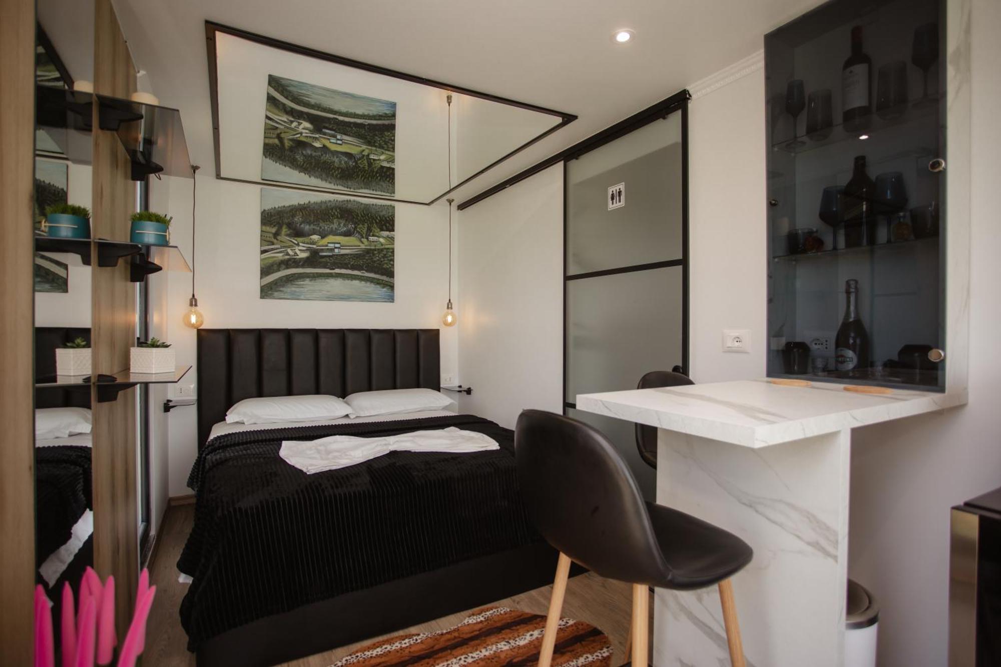Villa 446 Tiny House Shiroke Exterior foto