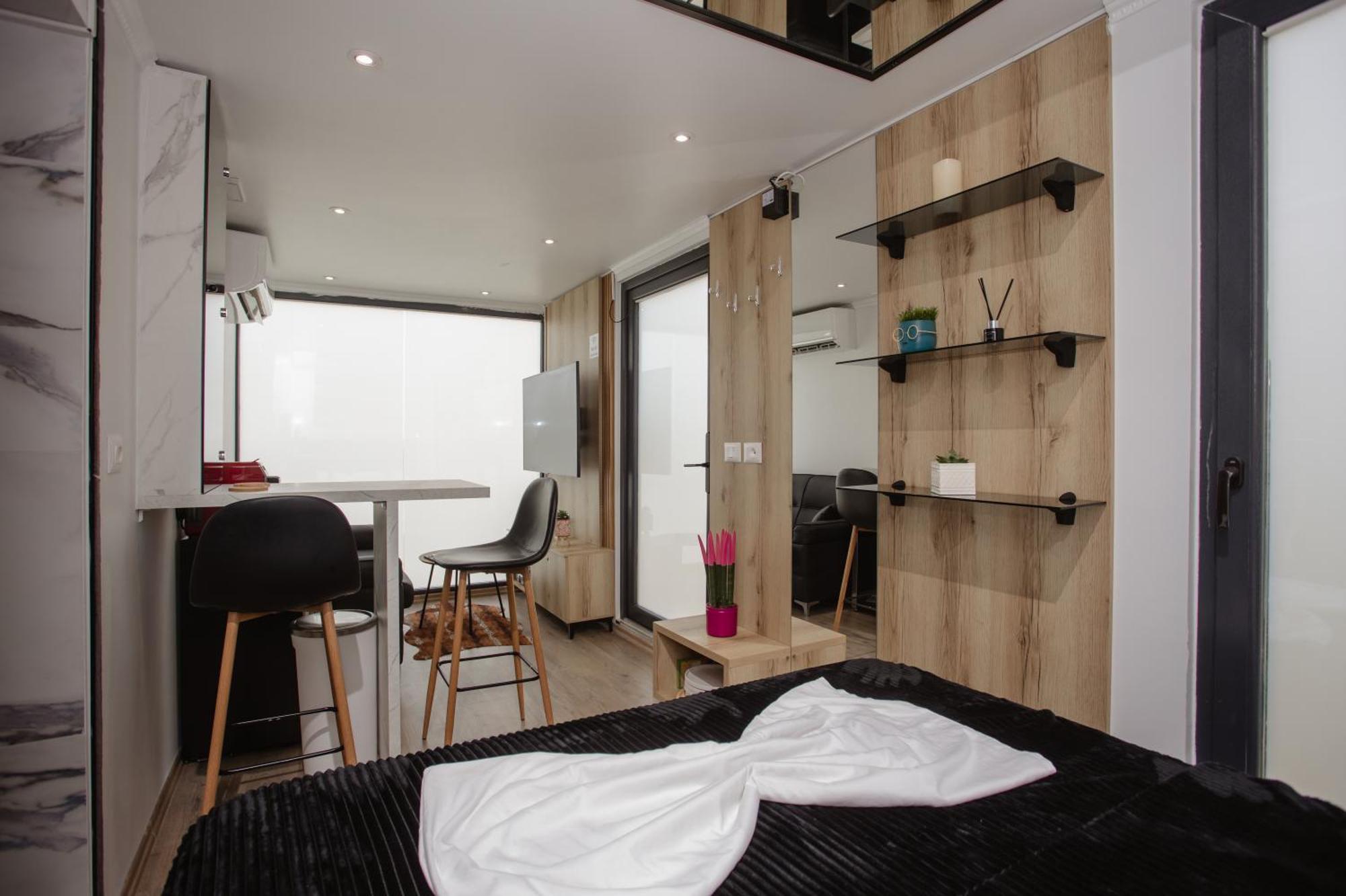 Villa 446 Tiny House Shiroke Exterior foto