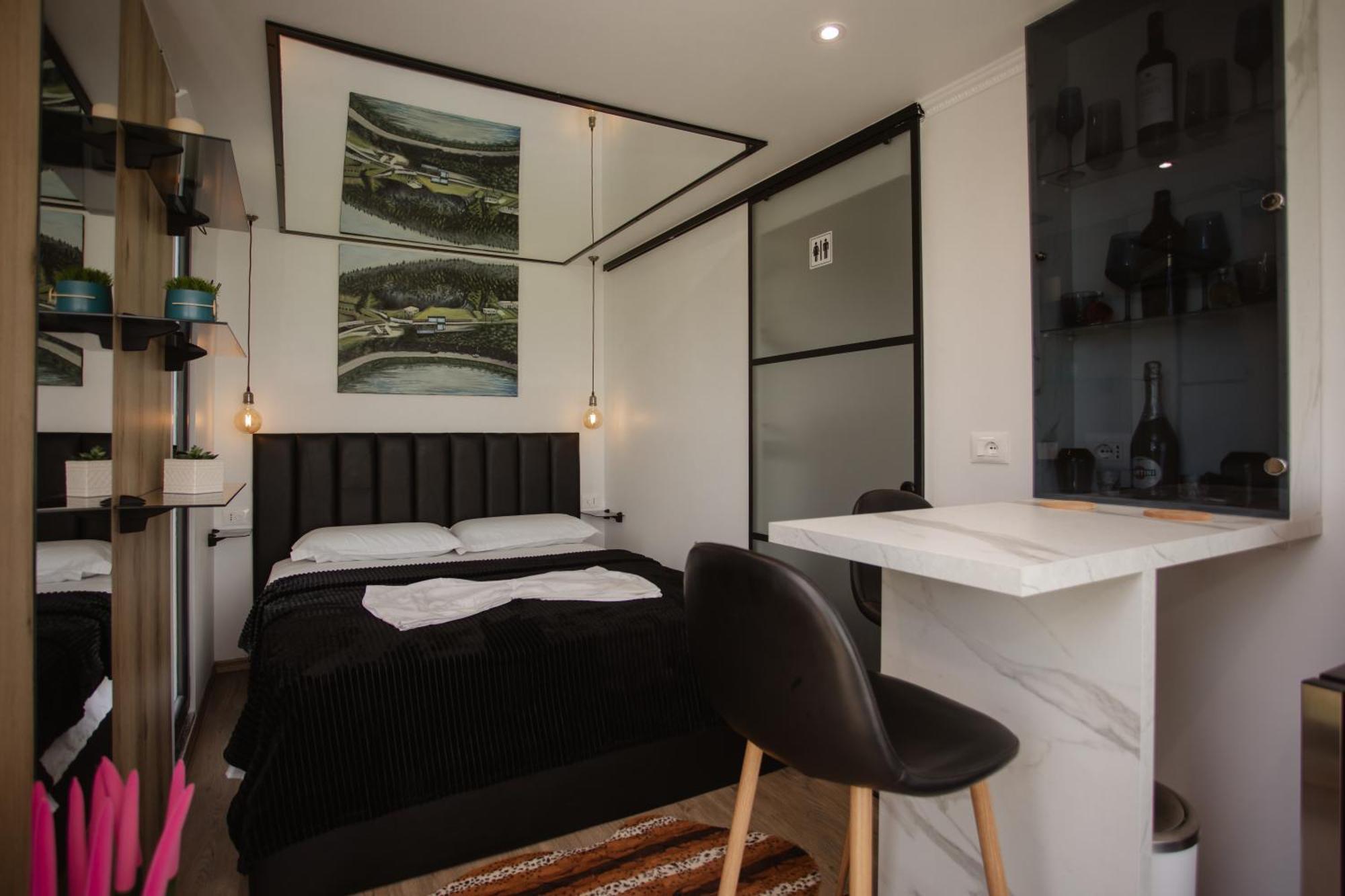 Villa 446 Tiny House Shiroke Exterior foto